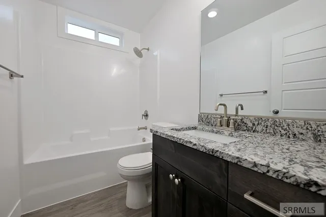 $385,000 | 3139 Peacock Lane, Ammon, ID 83406