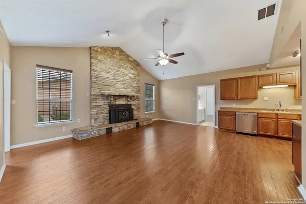 $2,395 | 615 Burwood Lane, San Antonio, TX 78213