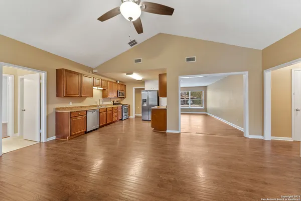 $2,395 | 615 Burwood Lane, San Antonio, TX 78213