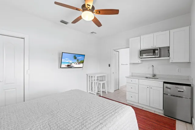 $8,500 | 1561 Clydesdale Avenue, Wellington, FL 33414