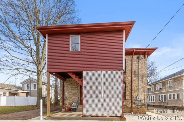 $395,000 | 215 North Jackson Street, Ionia, MI 48846