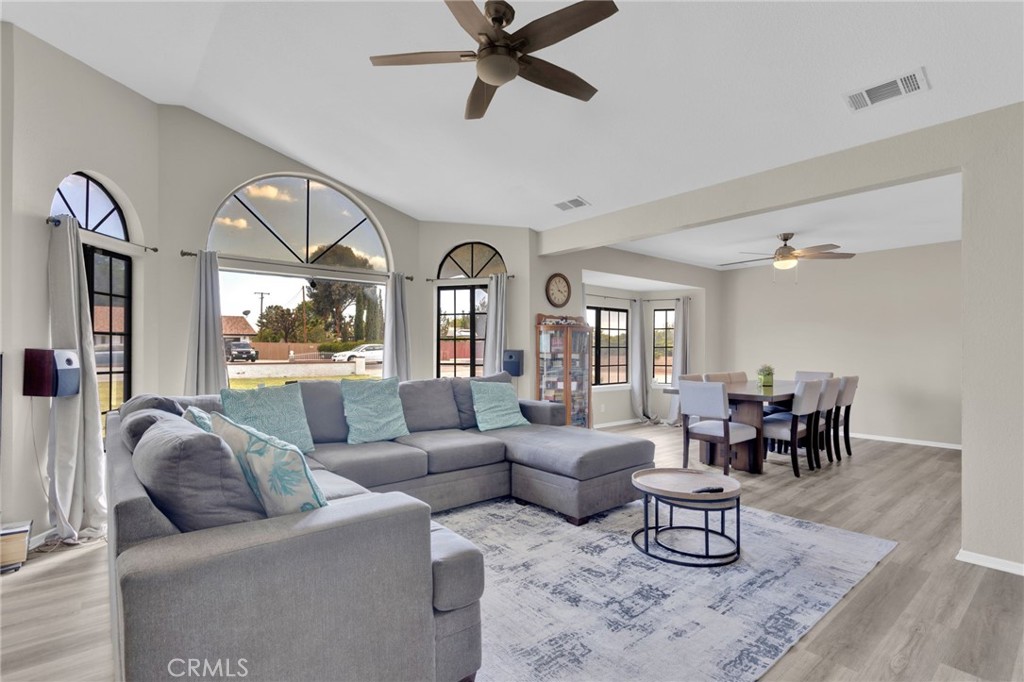 13028 Quapaw Road Apple Valley, CA 92308 - Photo 9 of 52
