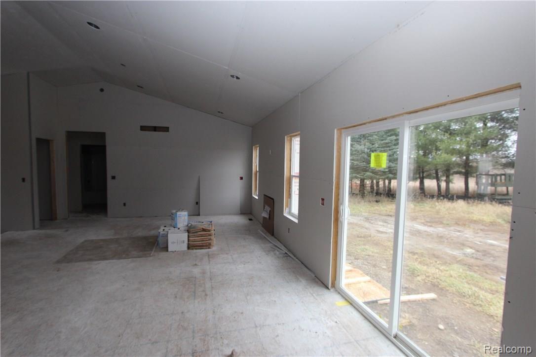 317 Triangle Lake Road Howell, MI 48843 - Photo 23 of 73 IMG_3509.JPG