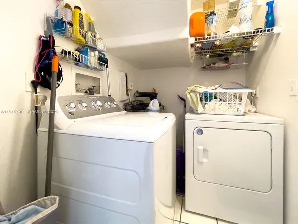 $4,500 | 931 Opal Terrace, Weston, FL 33326