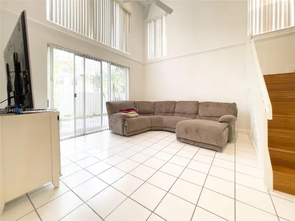 $4,500 | 931 Opal Terrace, Weston, FL 33326