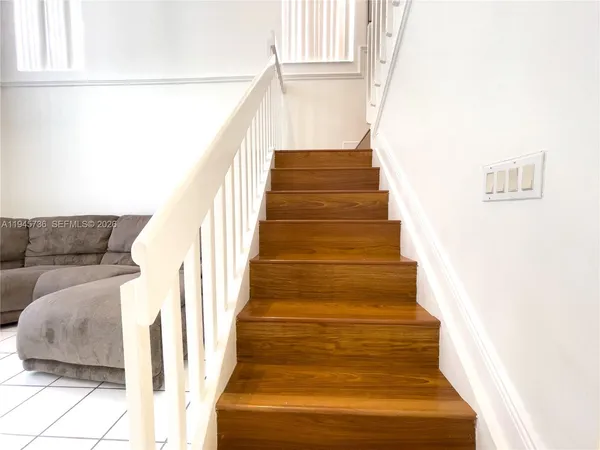 $4,500 | 931 Opal Terrace, Weston, FL 33326