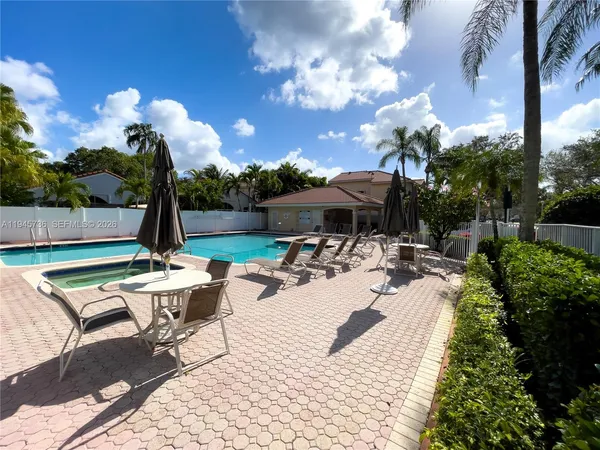 $4,500 | 931 Opal Terrace, Weston, FL 33326