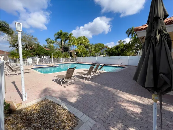 $4,500 | 931 Opal Terrace, Weston, FL 33326