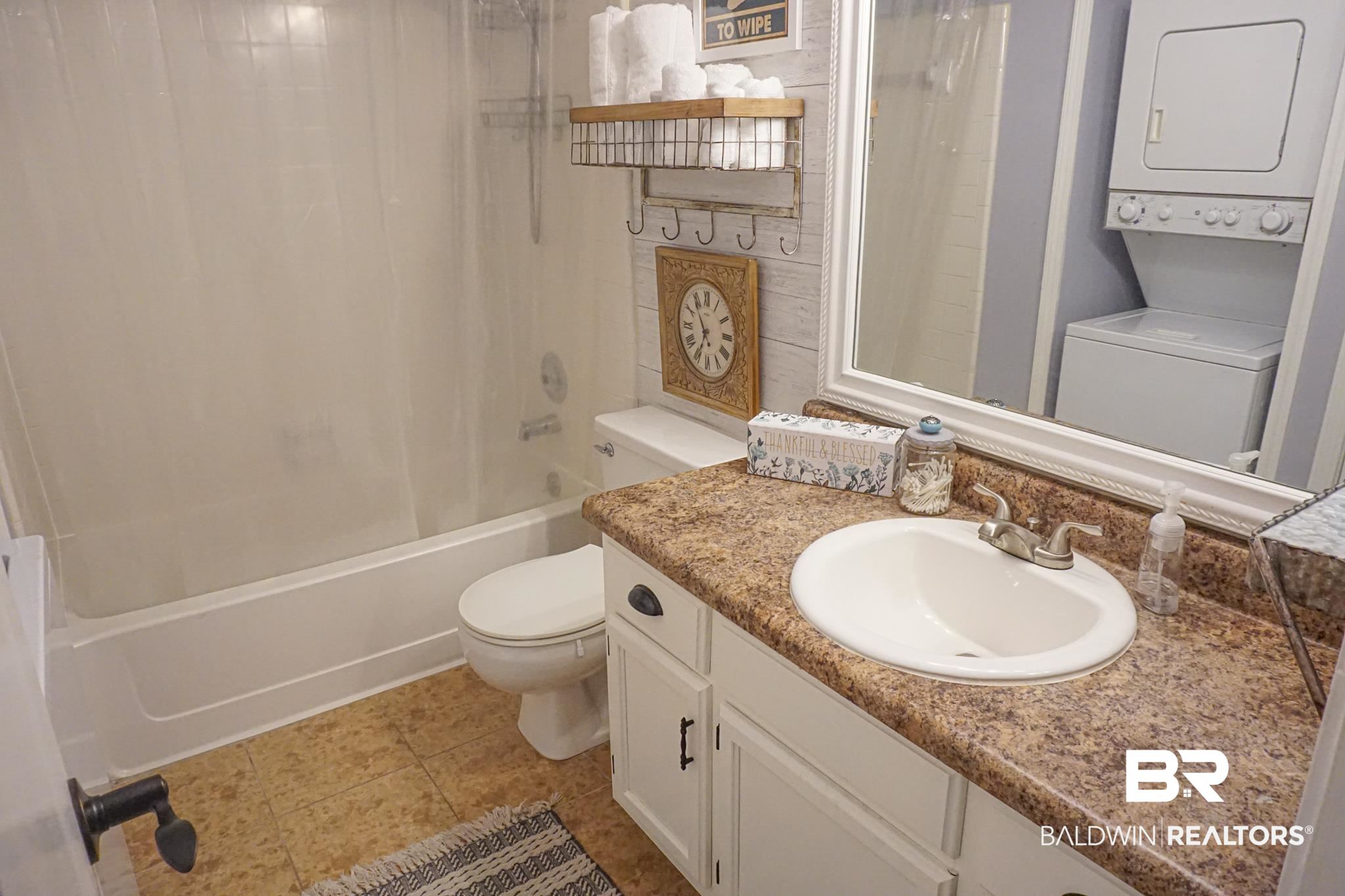 5608 Cottage Hill Road, Unit 223 Mobile, AL 36609 - Photo 11 of 14