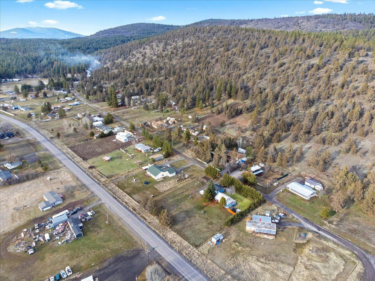 9908 Ben Kerns Road Klamath Falls, OR 97601 - Photo 47 of 48 47-9908 Ben Kerns Road-46