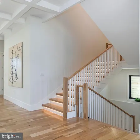 $1,750,000 | 6818 Barrett Road, Falls Church, VA 22042