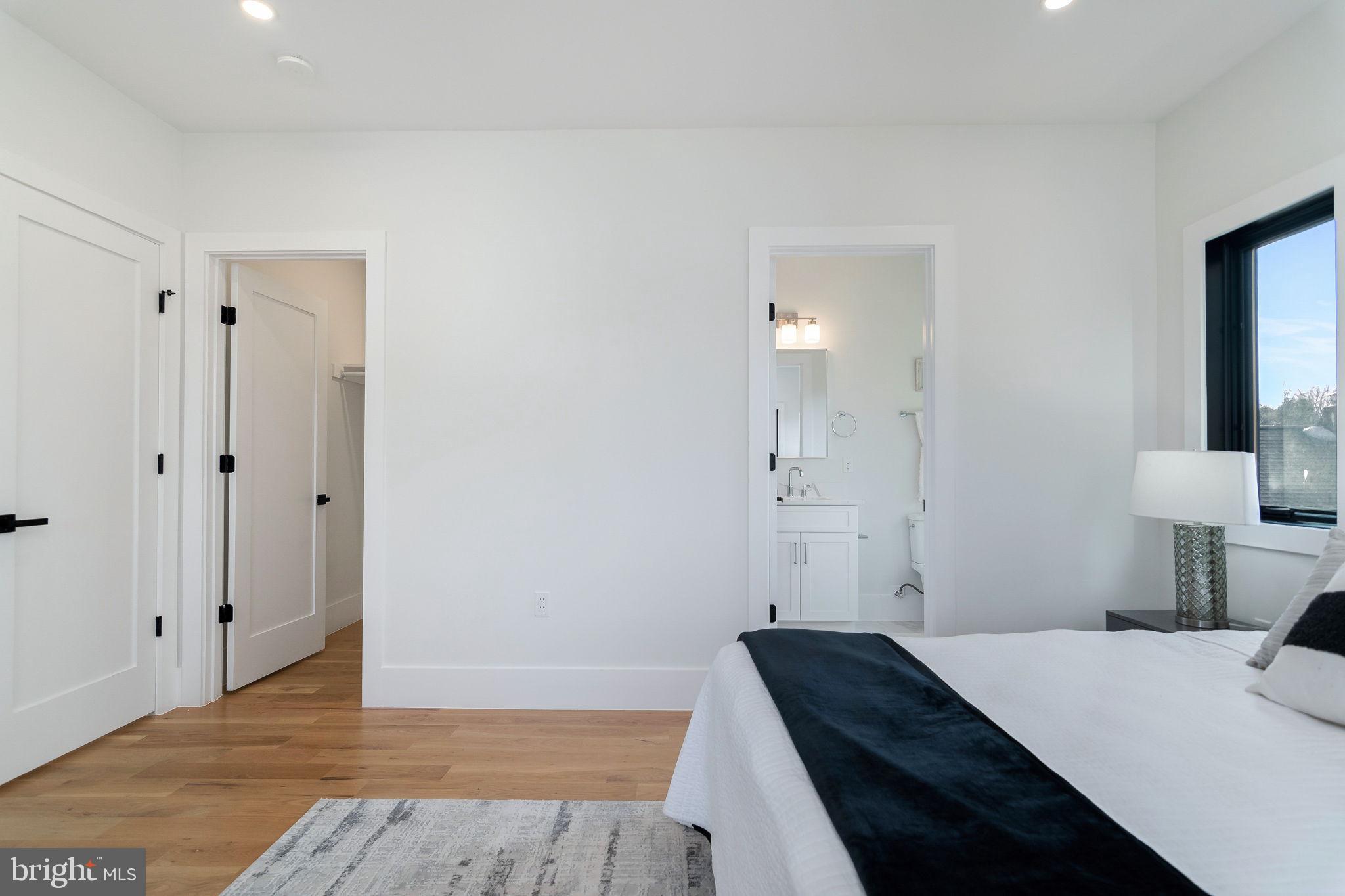 6818 Barrett Road Falls Church, VA 22042 - Photo 41 of 77