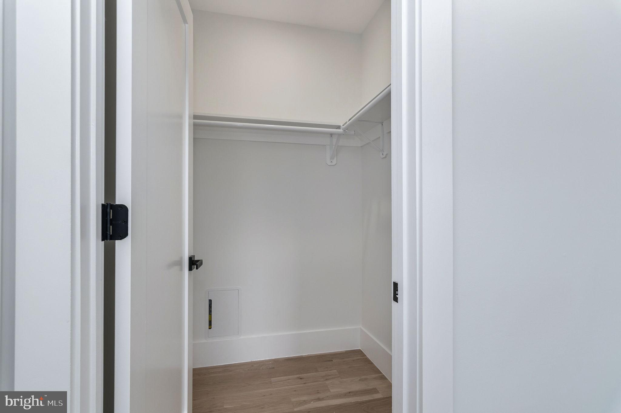 6818 Barrett Road Falls Church, VA 22042 - Photo 44 of 77