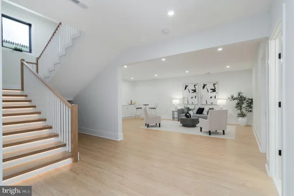 $1,750,000 | 6818 Barrett Road, Falls Church, VA 22042