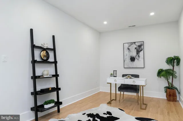 $1,750,000 | 6818 Barrett Road, Falls Church, VA 22042