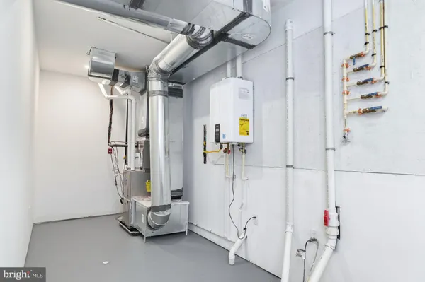 $1,750,000 | 6818 Barrett Road, Falls Church, VA 22042