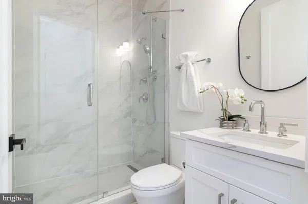 $1,750,000 | 6818 Barrett Road, Falls Church, VA 22042