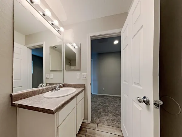 $2,170 | 2110 South 118th Avenue, Avondale, AZ 85323