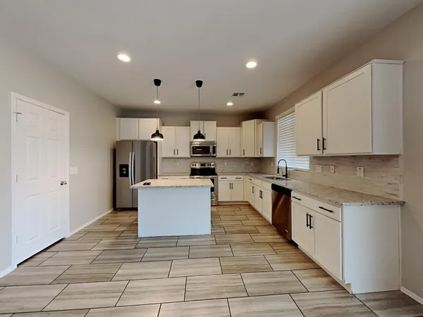 $2,170 | 2110 South 118th Avenue, Avondale, AZ 85323
