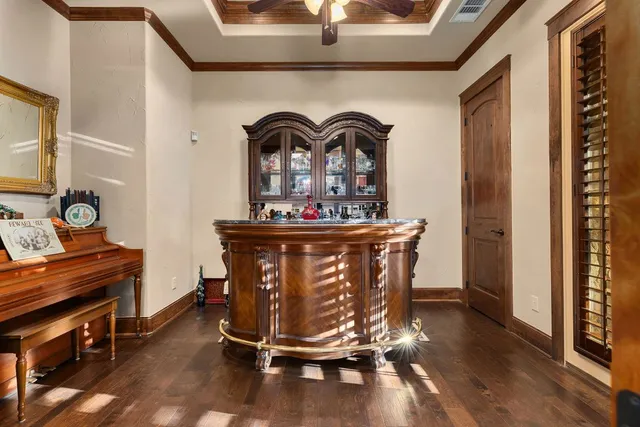 a view of front door with sitting area