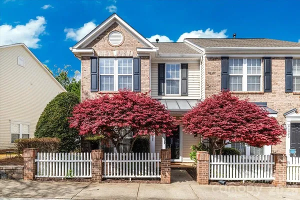 $2,000 | 4102 Christine Lane, Unit E, Waxhaw, NC 28173