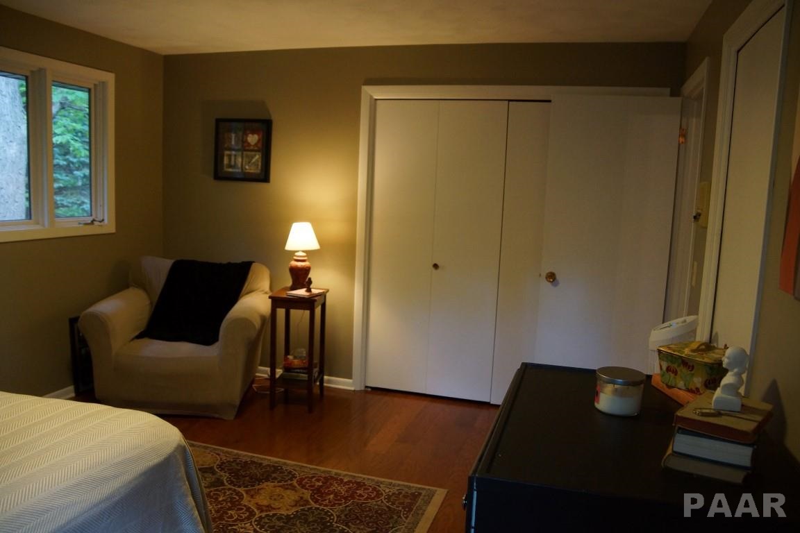415 West Singing Woods Road Chillicothe, IL 61523 - Photo 11 of 28 Gallery Image 11