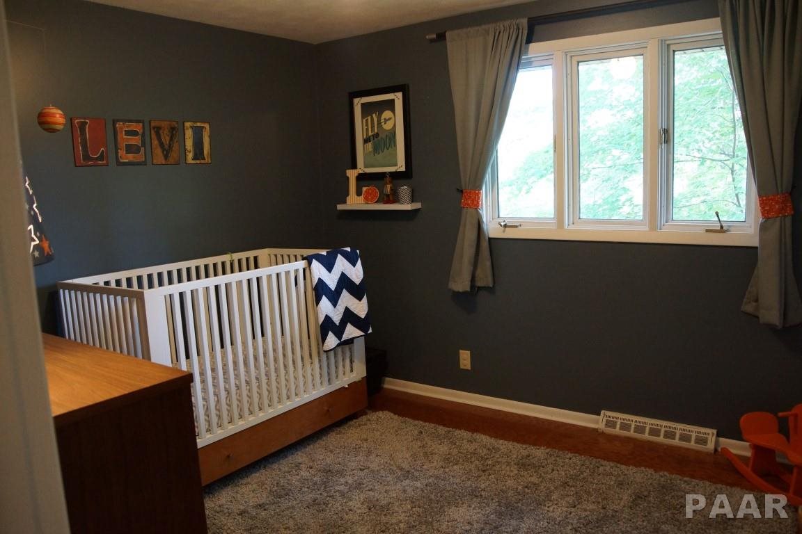 415 West Singing Woods Road Chillicothe, IL 61523 - Photo 13 of 28 Gallery Image 13