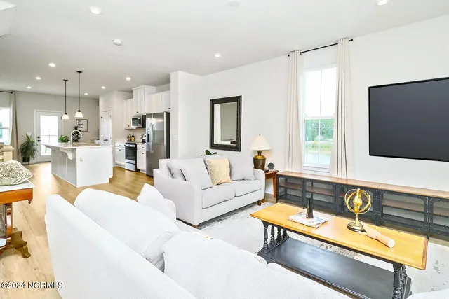 $2,995 | 100 Fost Boulevard, Moyock, NC 27958