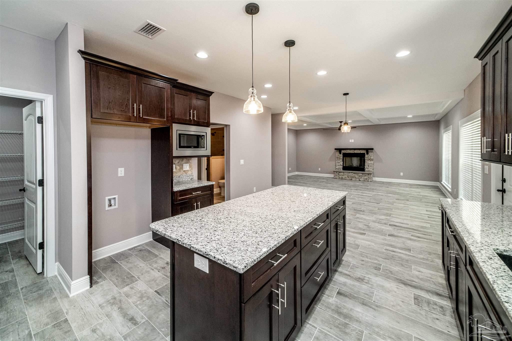 1231 West 9 & Half Mile Road Cantonment, FL 32533 - Photo 15 of 50 Gallery Image 15