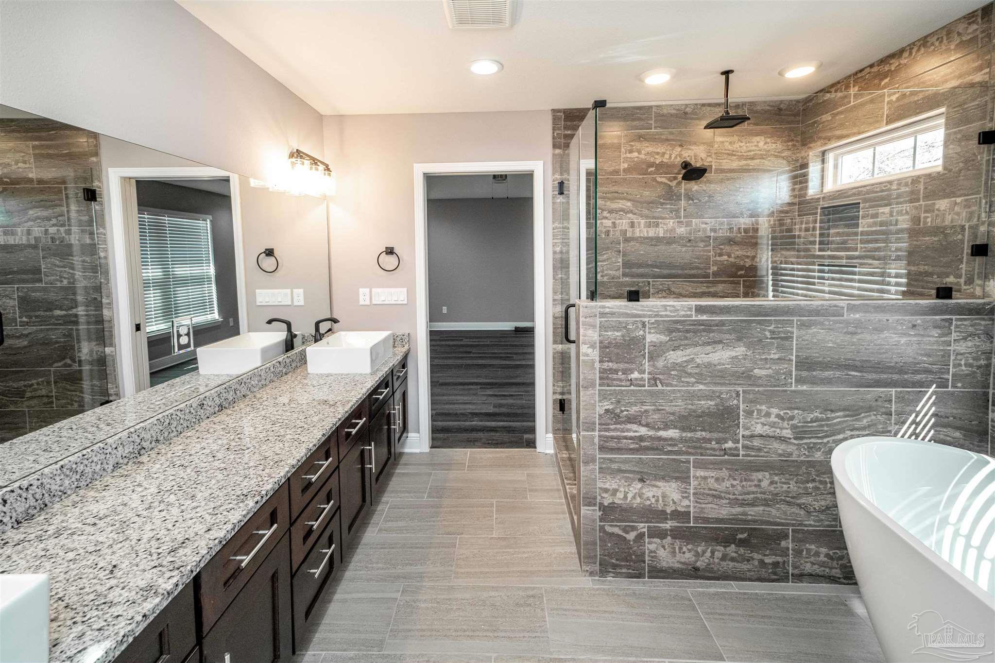 1231 West 9 & Half Mile Road Cantonment, FL 32533 - Photo 34 of 50 Gallery Image 34