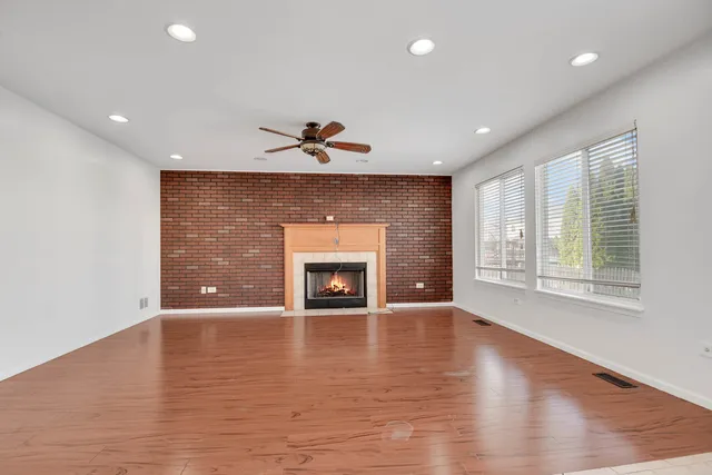 $474,873 | 275 Clifton Lane, Bolingbrook, IL 60440