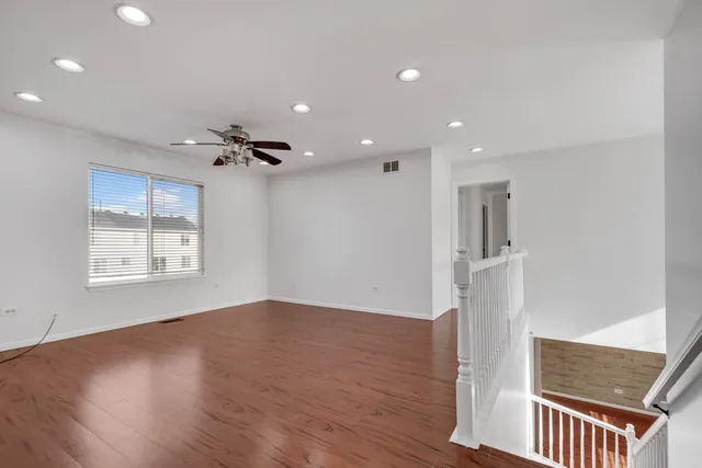 $474,873 | 275 Clifton Lane, Bolingbrook, IL 60440