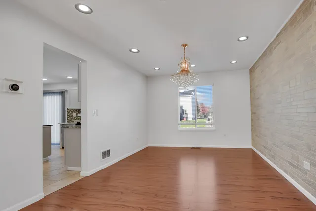 $474,873 | 275 Clifton Lane, Bolingbrook, IL 60440