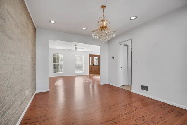 $474,873 | 275 Clifton Lane, Bolingbrook, IL 60440