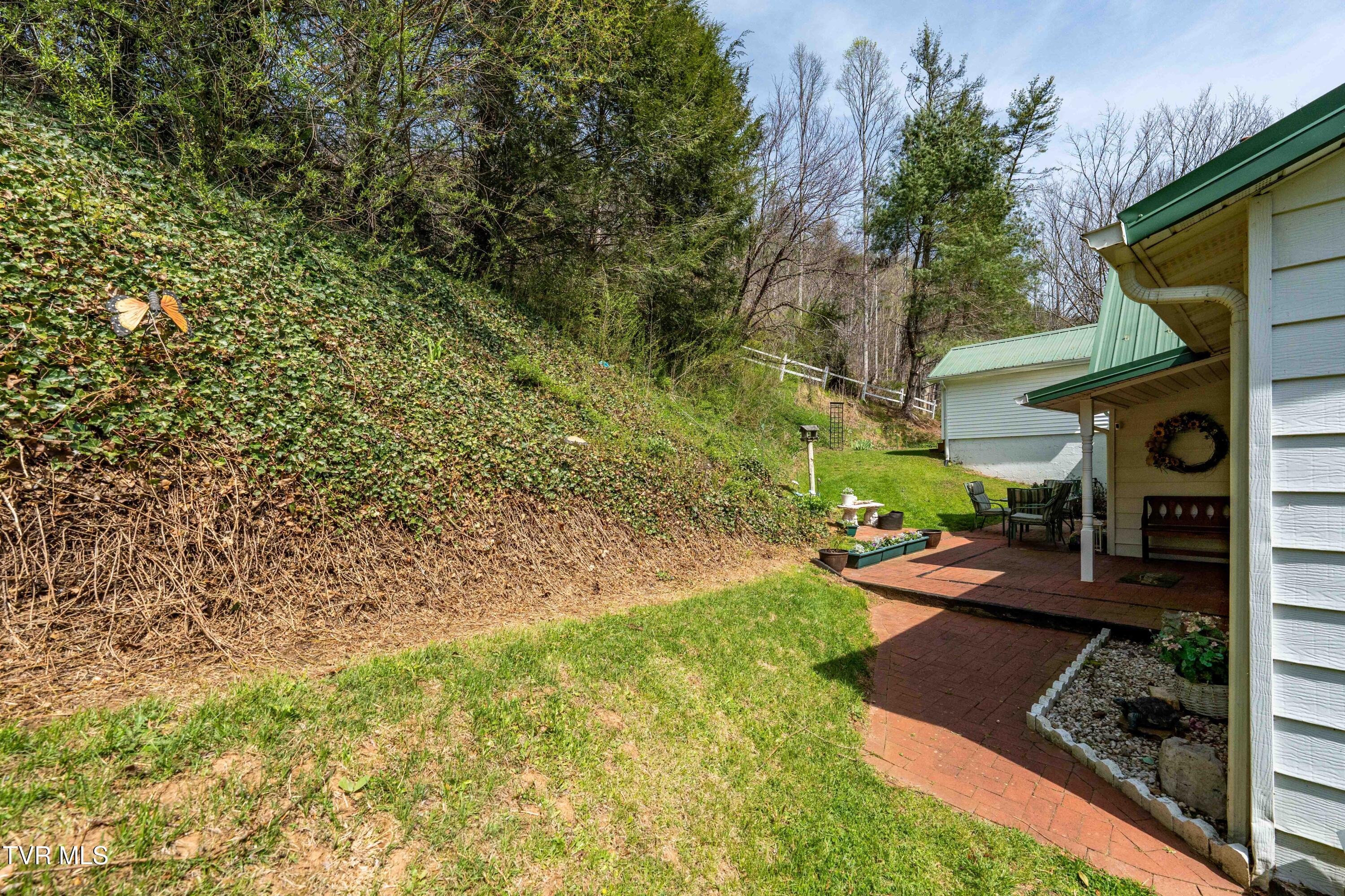 6646 Roan Creek Road Butler, TN 37640 - Photo 65 of 80 6646 Roan Creek Rd (42 of 81)