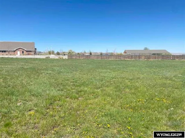 $274,000 | 1231 Morado Drive, Casper, WY 82609