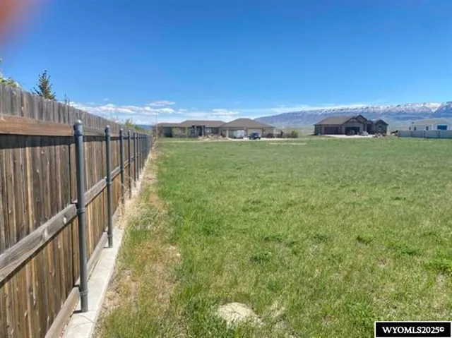 $274,000 | 1231 Morado Drive, Casper, WY 82609