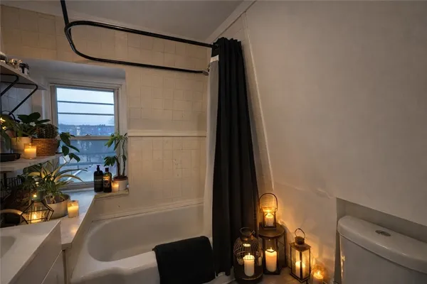 $1,633 | 210 North Main Street, Unit 3, Woonsocket, RI 02895