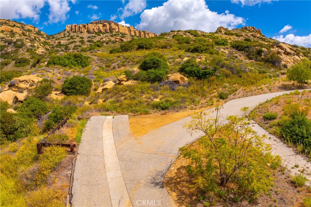200 Amigo Road Chatsworth, CA 91311 - Photo 1 of 28 a view of a yard
