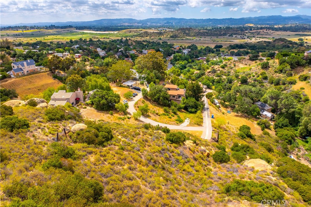 200 Amigo Road Chatsworth, CA 91311 - Photo 25 of 28 view of city and mountain