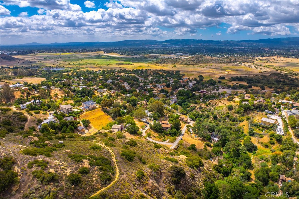 200 Amigo Road Chatsworth, CA 91311 - Photo 10 of 28 a view of an ocean