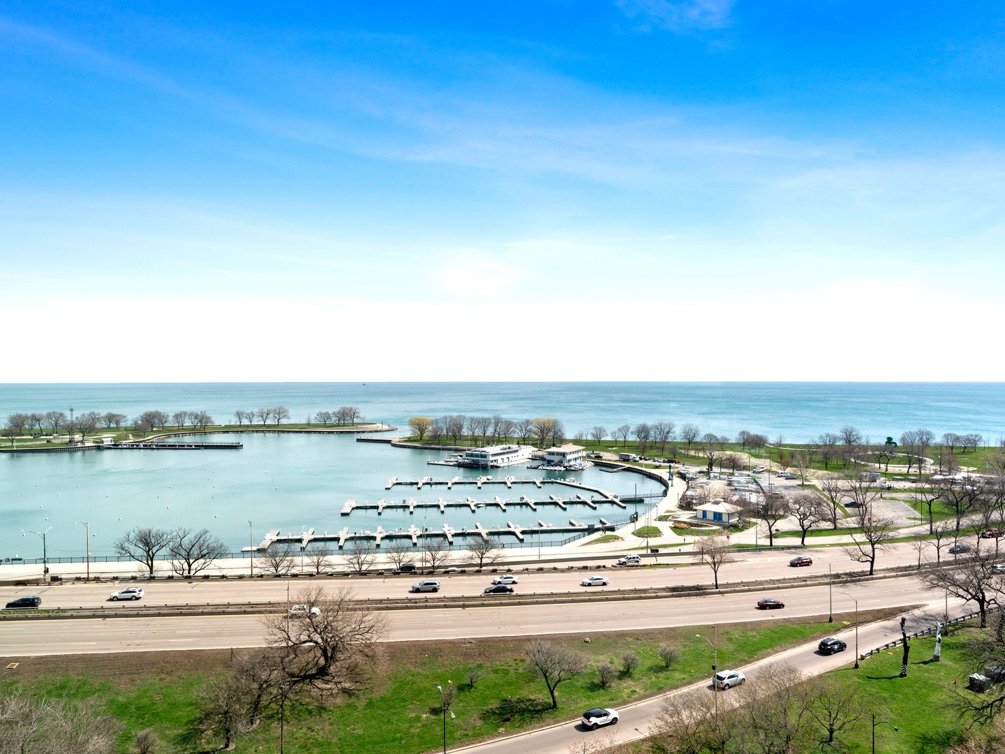 3180 North Lake Shore Drive, Unit 17E Chicago, IL 60657 - Photo 3 of 38