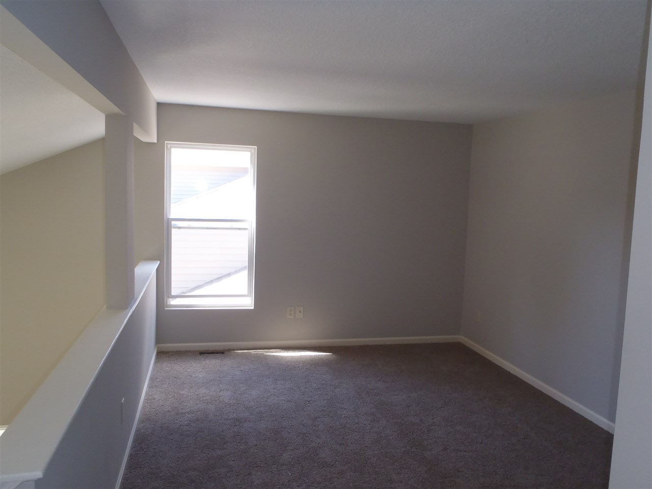 9905 Oak Trail Road Fort Wayne, IN 46825 - Photo 17 of 29 Gallery Image 17