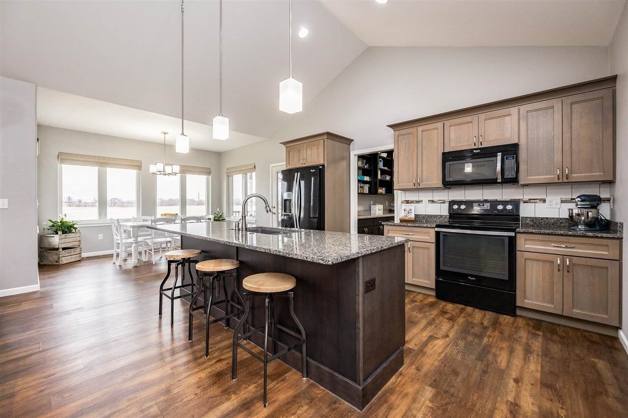 230 Knoll Ridge Drive Hills, IA 52235 - Photo 12 of 52 Gallery Image 12