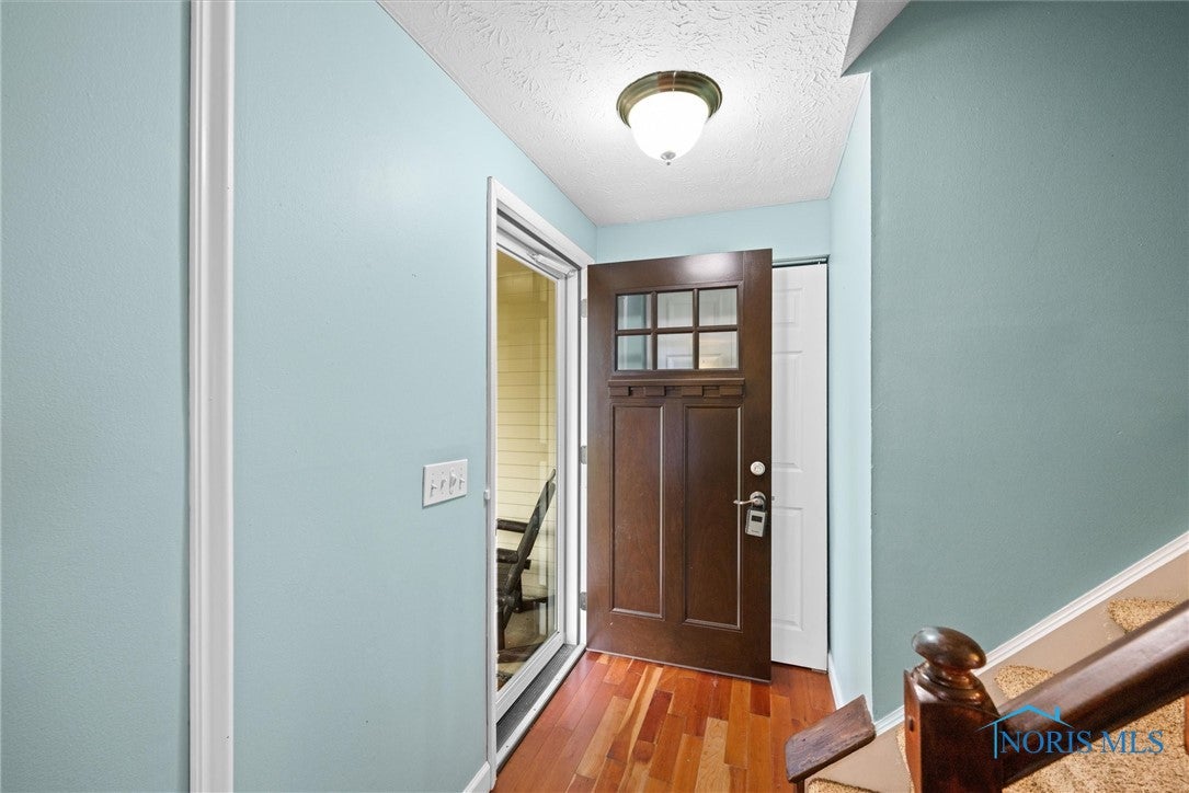 5488 Brook Point Road Toledo, OH 43611 - Photo 4 of 33 Gallery Image 4