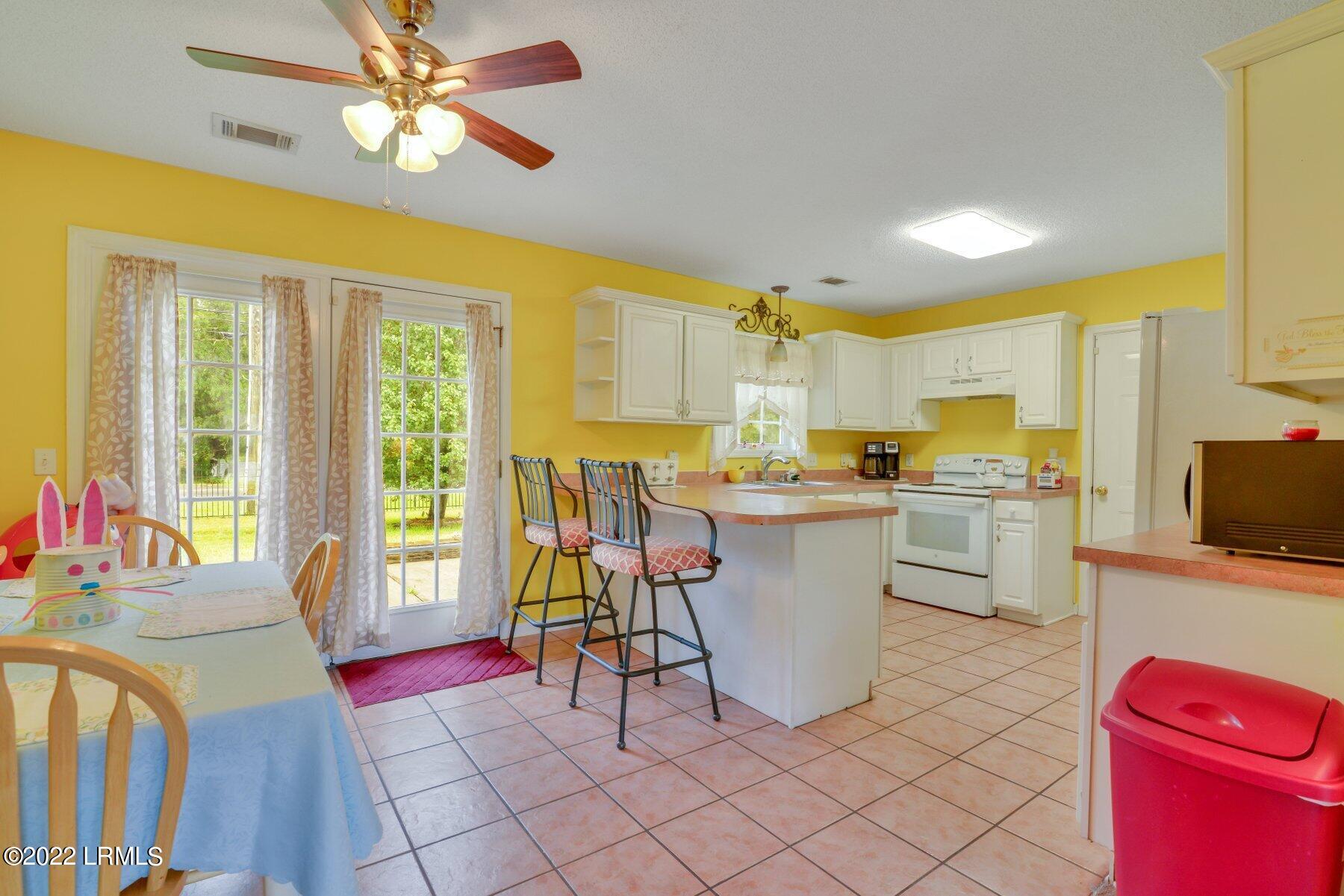 61 Three T Circle Ridgeland, SC 29936 - Photo 8 of 29 _DSC8760.jpg-SMALL