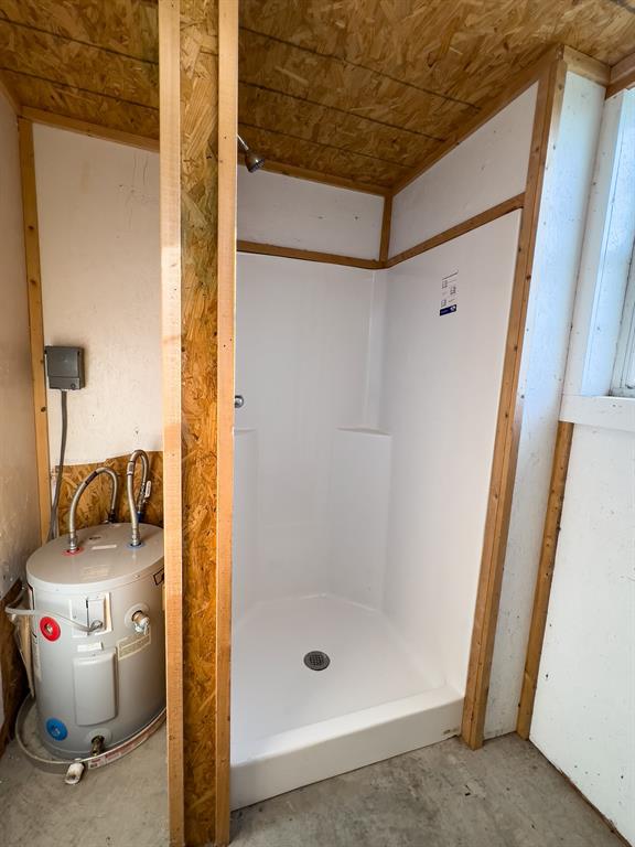 322 Hcr 2320 Abbott, TX 76621 - Photo 38 of 40 a bathroom with a shower