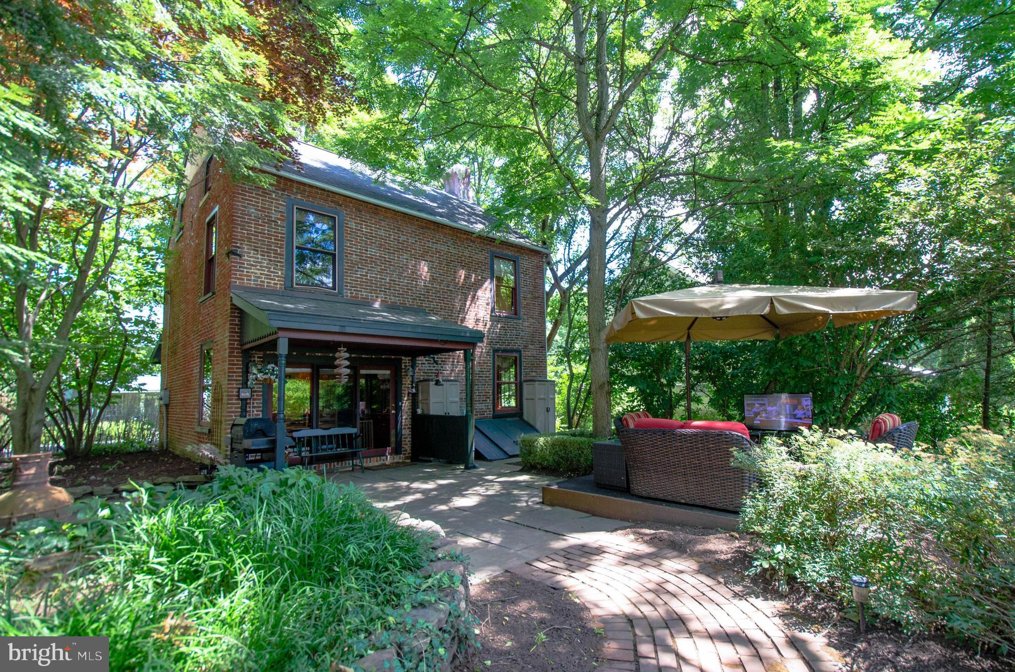 887 Old Bethlehem Road Quakertown, PA 18951 - Photo 1 of 47 Gallery Image 1