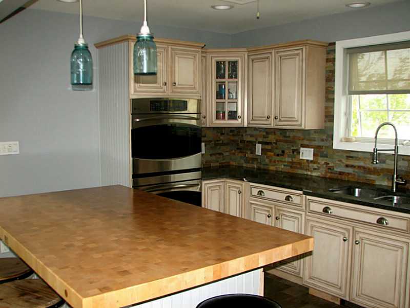3 Tellier Road Narragansett, RI 02882 - Photo 5 of 25 Kitchen. SS appliances, Double ovens