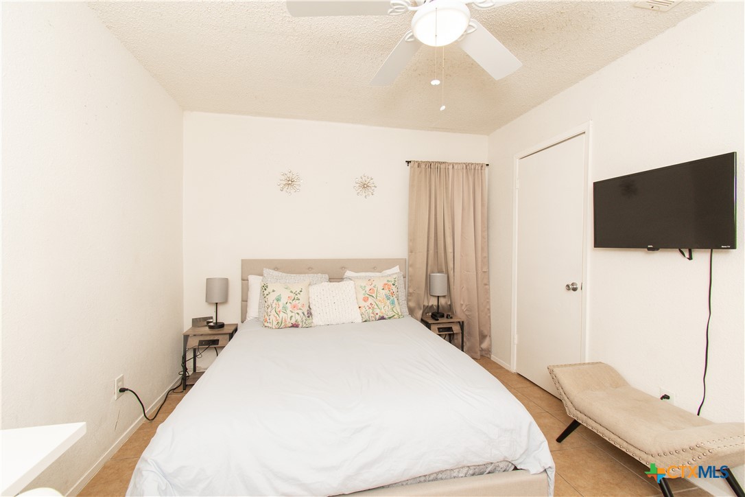 4405 Teri Road, Unit A Austin, TX 78744 - Photo 15 of 16